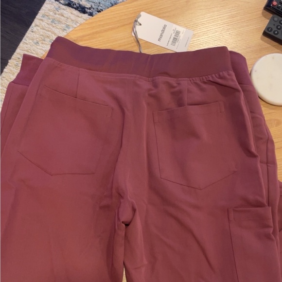 Mandala Mauve Scrub Set - Picture 4 of 5